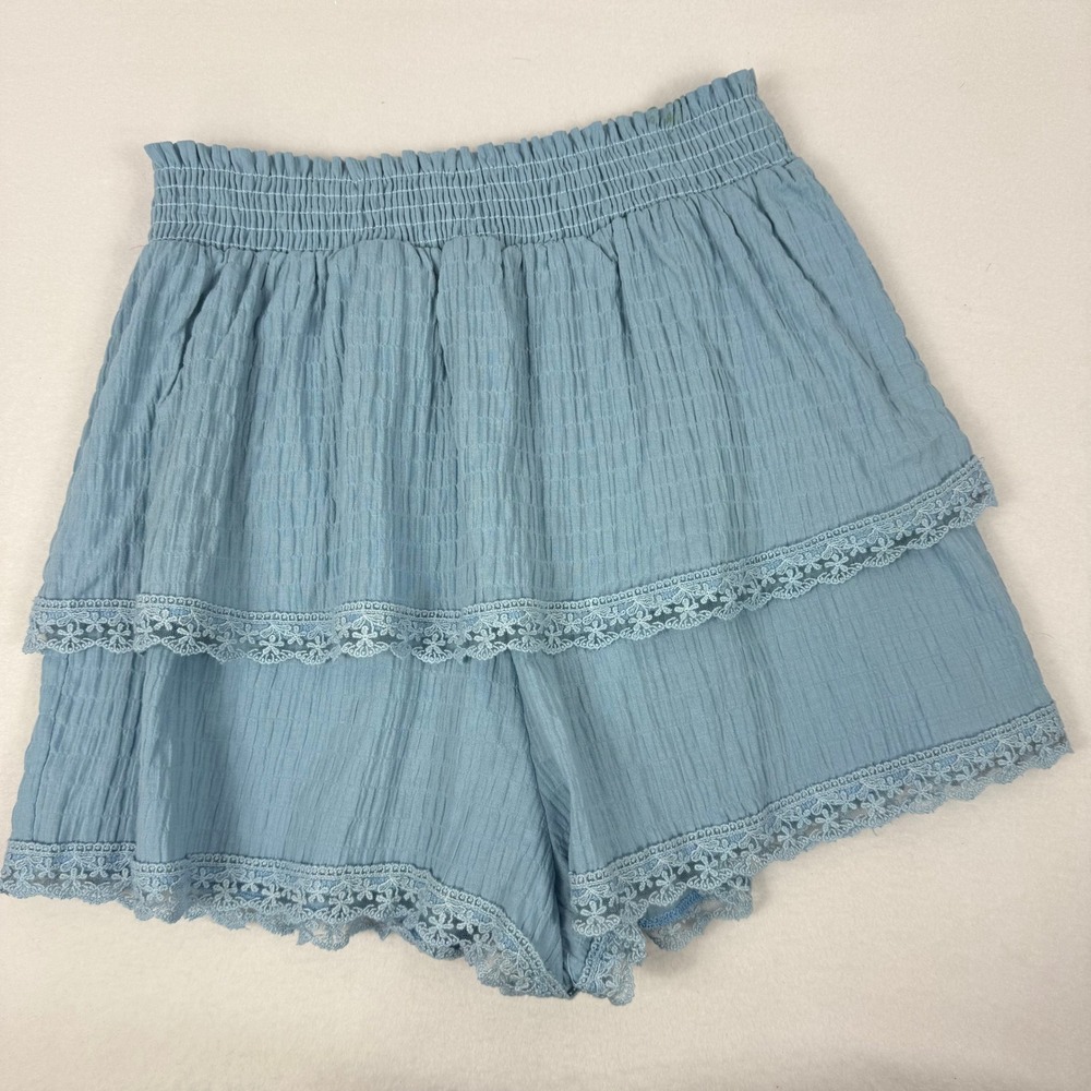 ALTAR'D STATE Light Blue Tiered Lace Crochet Shorts Women's XL Casual Beach
